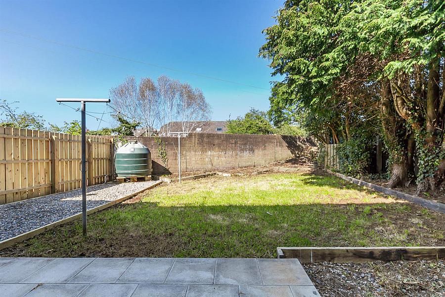 48 Coronation Crescent