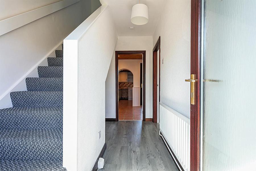 48 Coronation Crescent