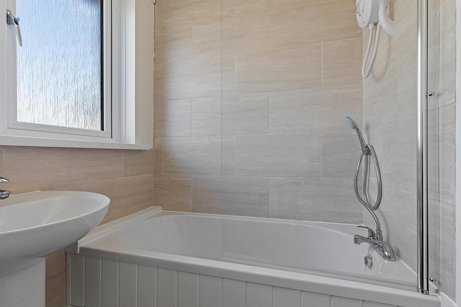 85 Lisnabreen Crescent