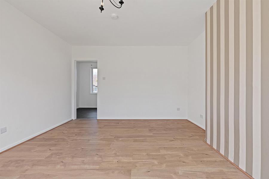 85 Lisnabreen Crescent