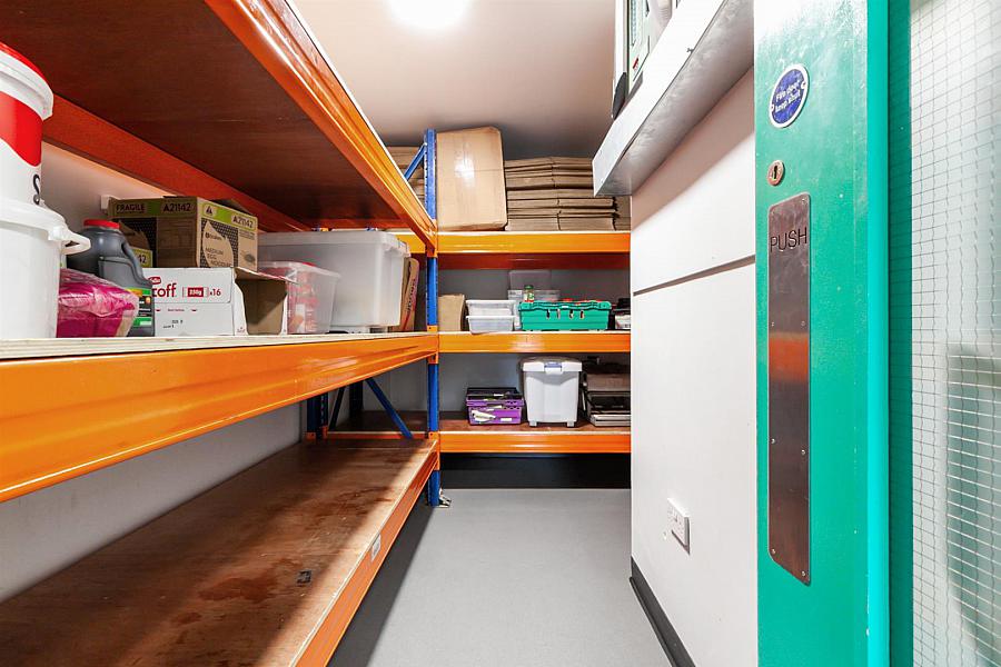 Unit 3 108B Hillhead Road