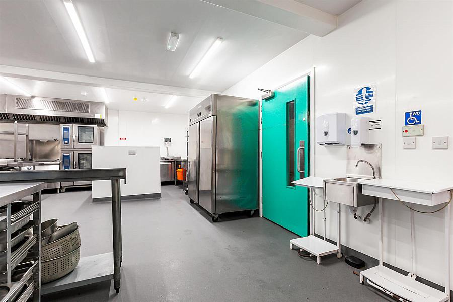 Unit 3 108B Hillhead Road