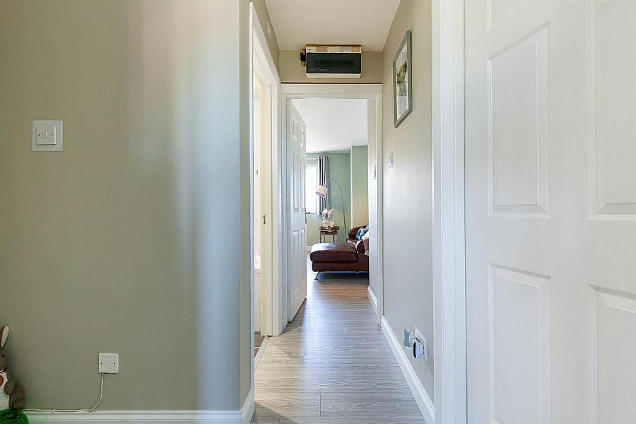 6 Abbey Mews
