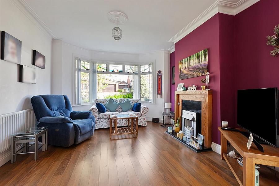 5 Hillview Drive