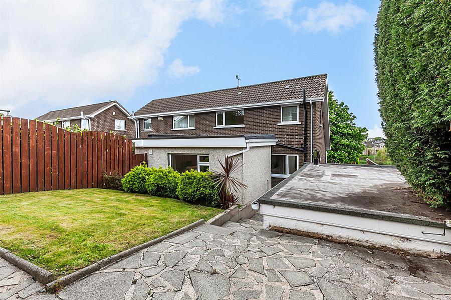 8 Gortin Way