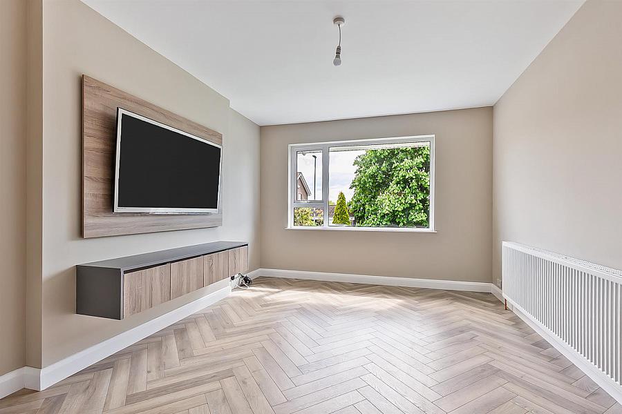 8 Gortin Way
