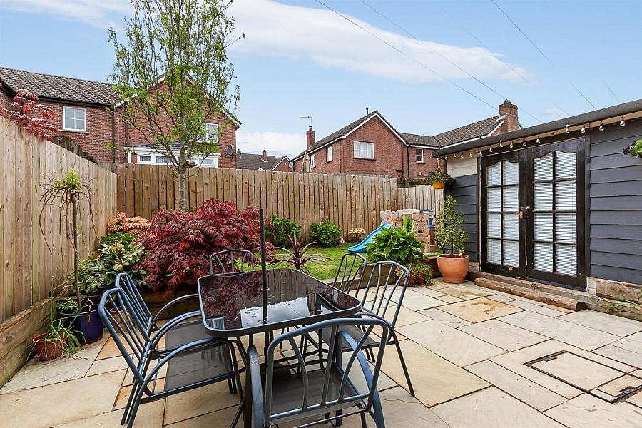29 Ashford Lodge