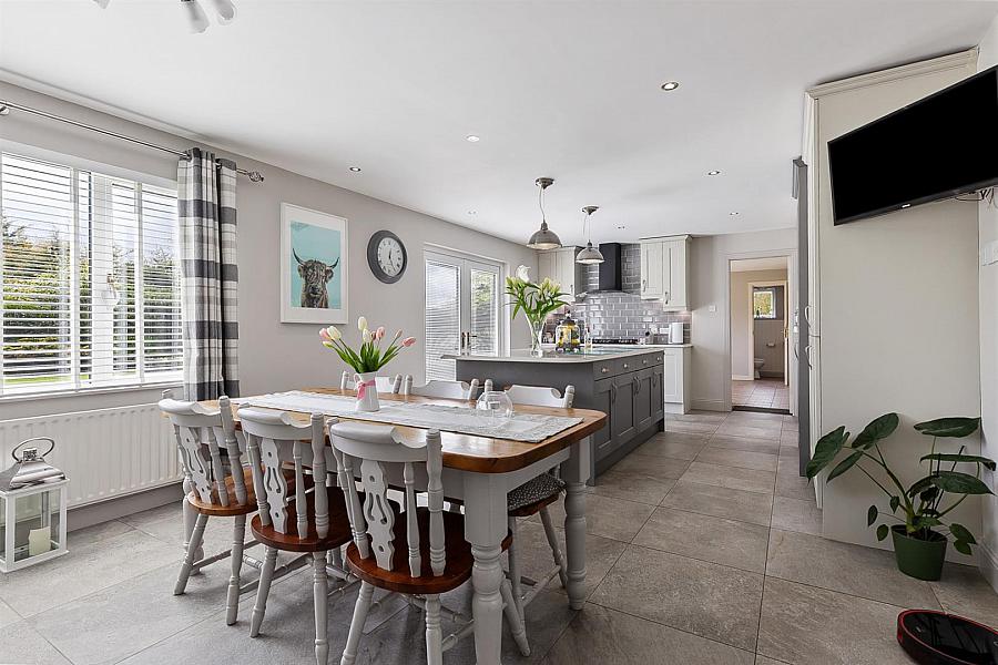 15 Legaloy Road