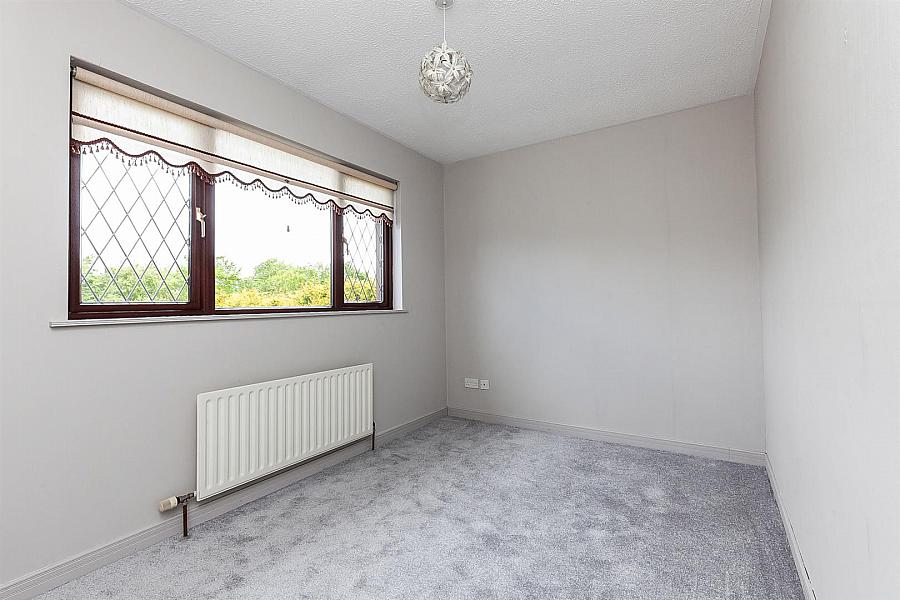 15 Legaloy Road