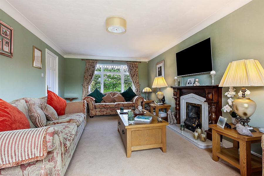 15 Legaloy Road