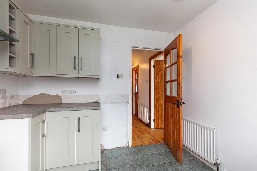 5 Hollybrook Avenue