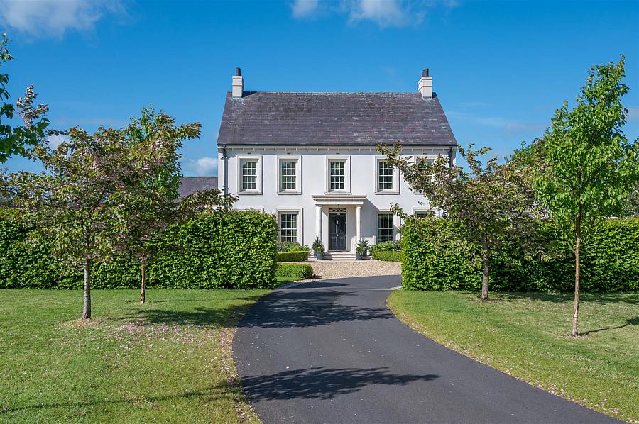 Cherryfields, 22 Cherryburn Road