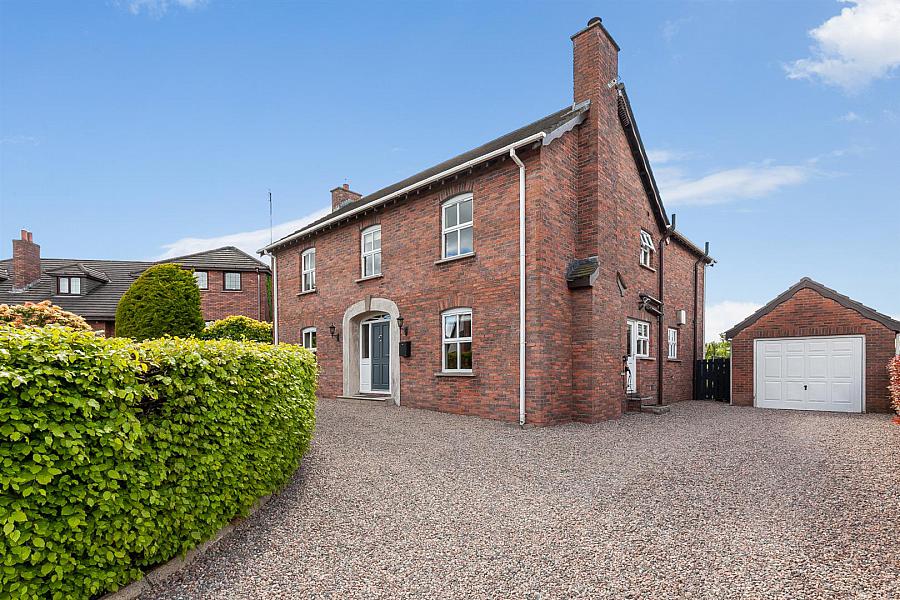 25 Lylehill Green