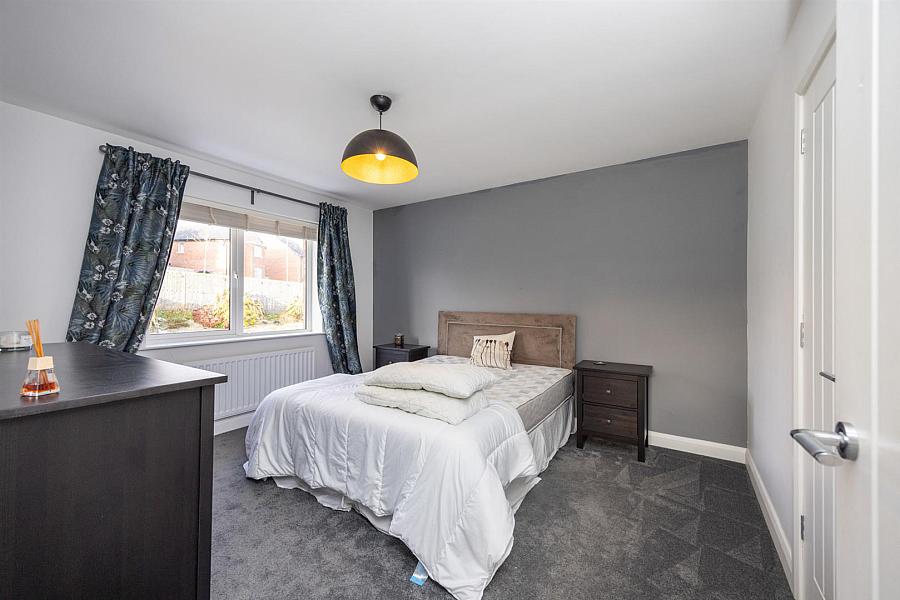 60 Moyra Road
