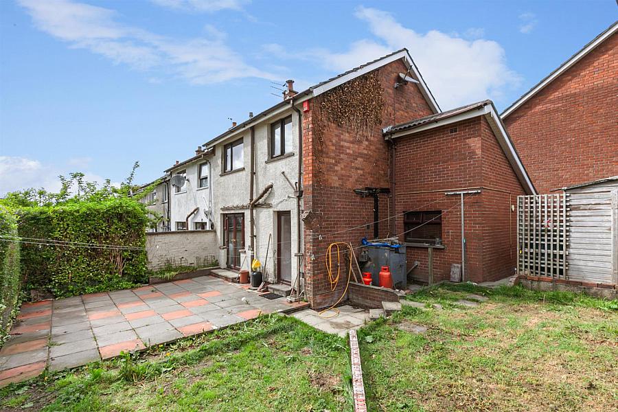 84 Queens Avenue