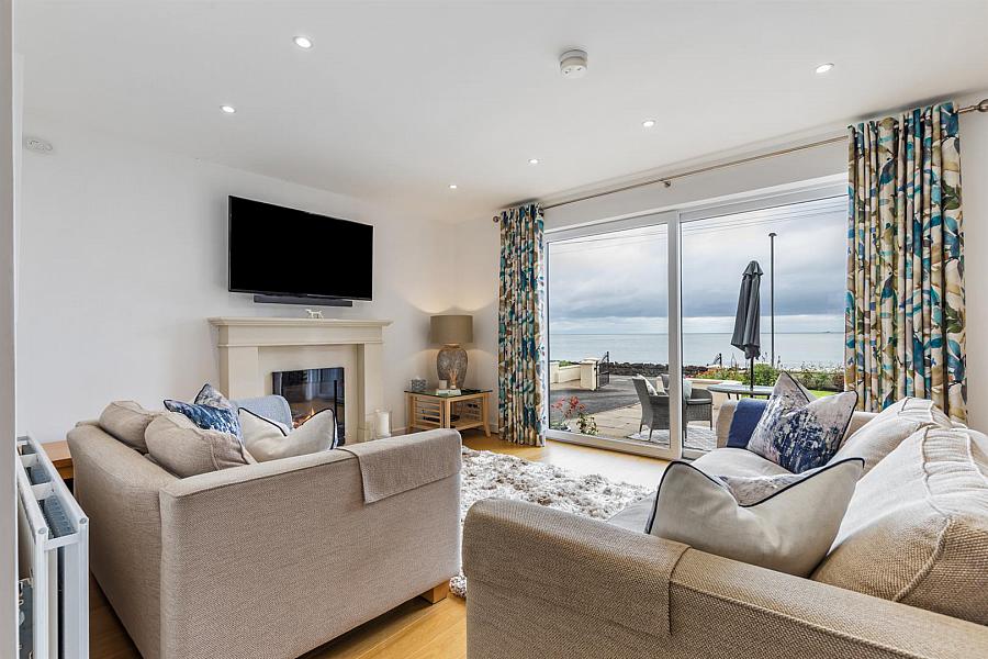 Carmel, 120B Coast Road