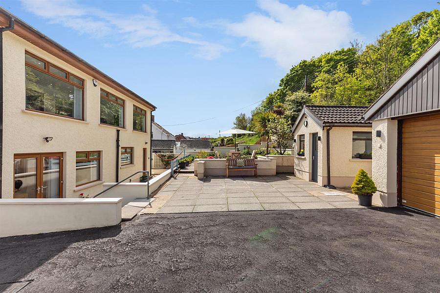 Carmel, 120B Coast Road