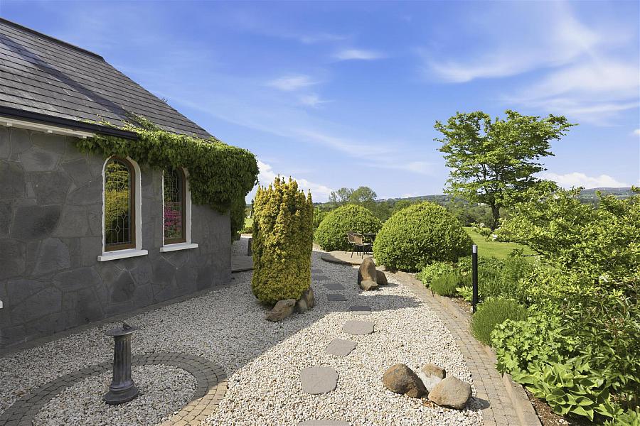 25 Caherty Road