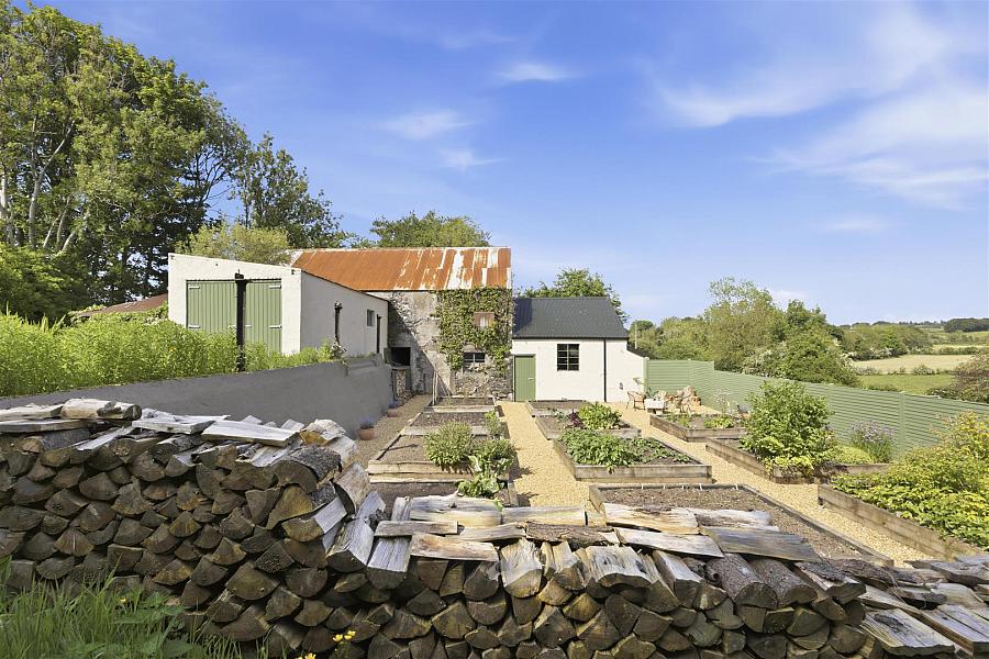 25 Caherty Road