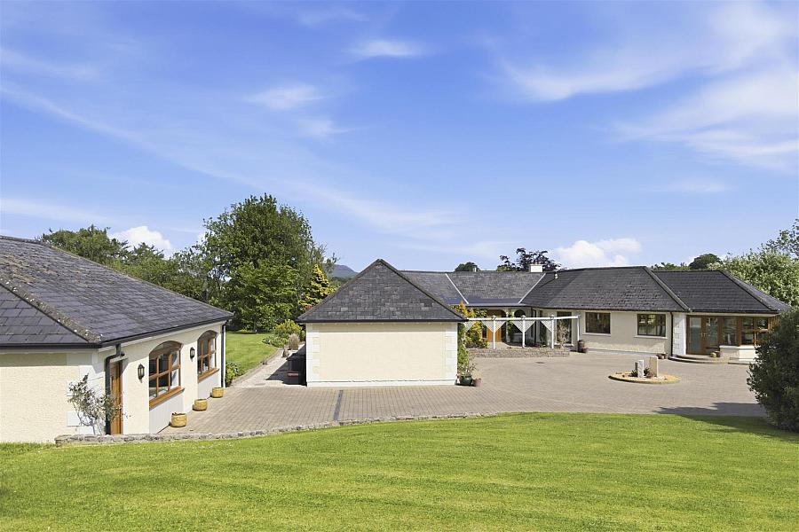 25 Caherty Road