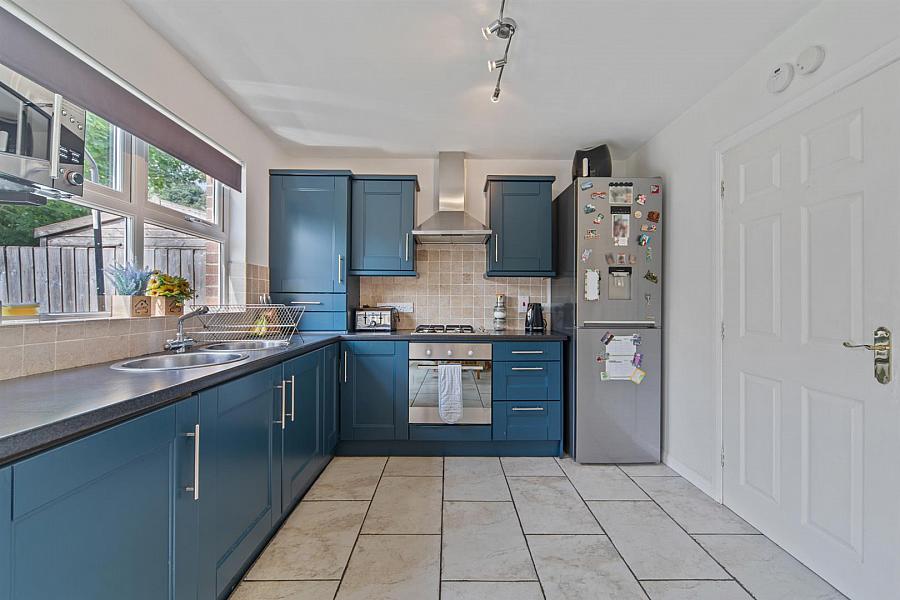 28 Wolfhill Manor