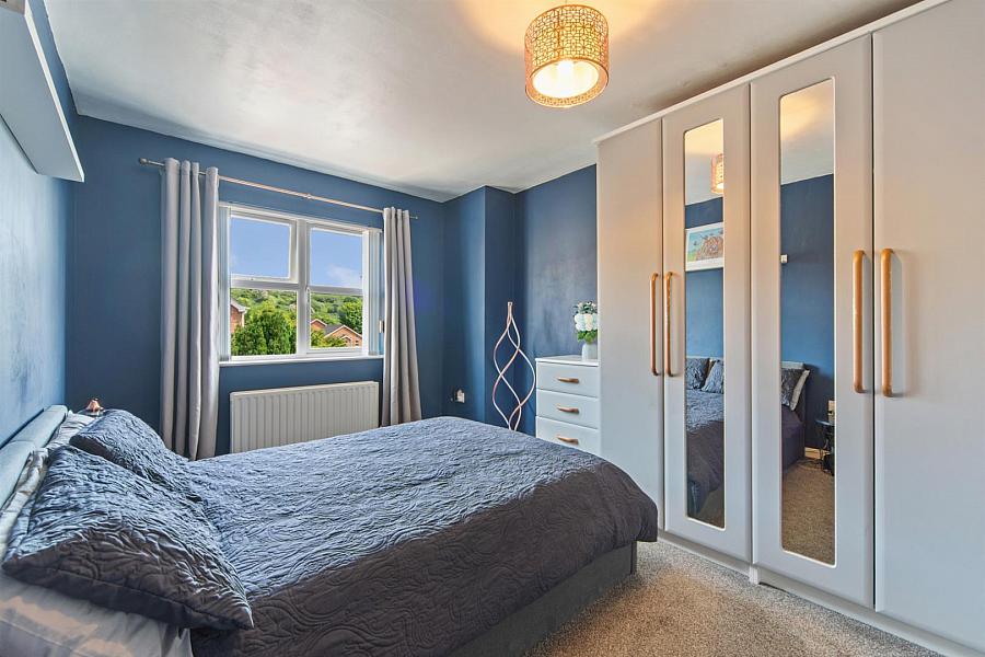 28 Wolfhill Manor