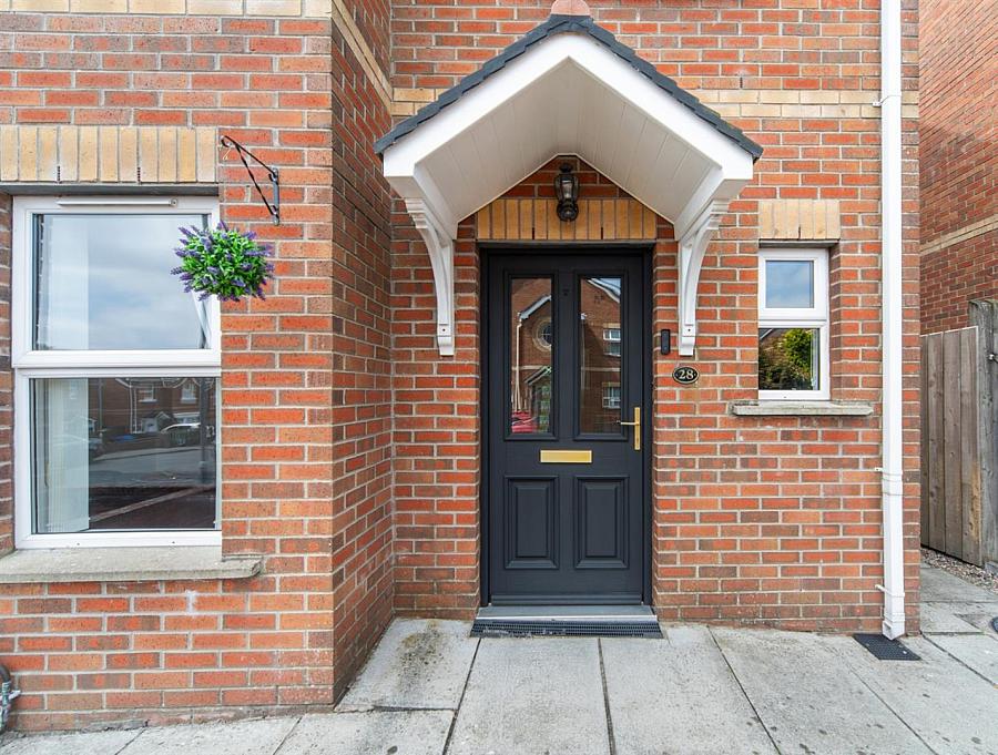 28 Wolfhill Manor