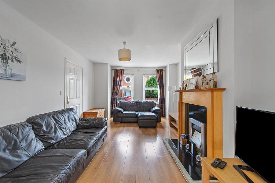 28 Wolfhill Manor
