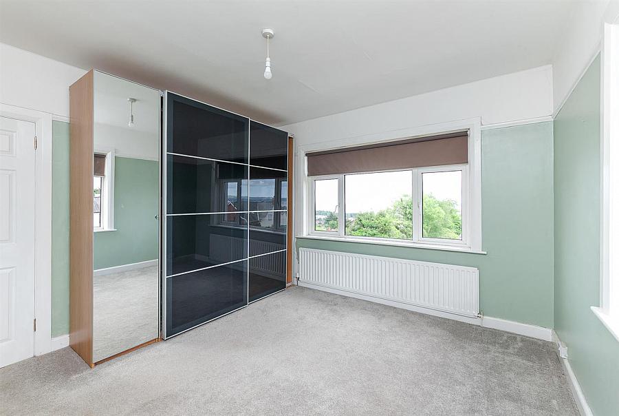 7 Glencoe Park