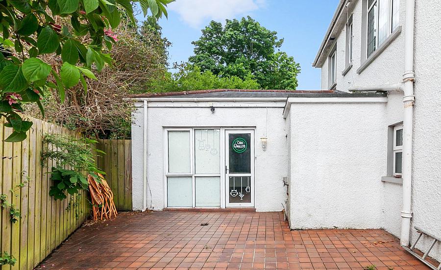 7 Glencoe Park