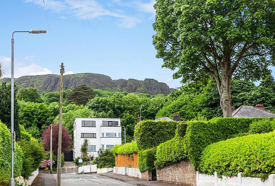 7 Glencoe Park