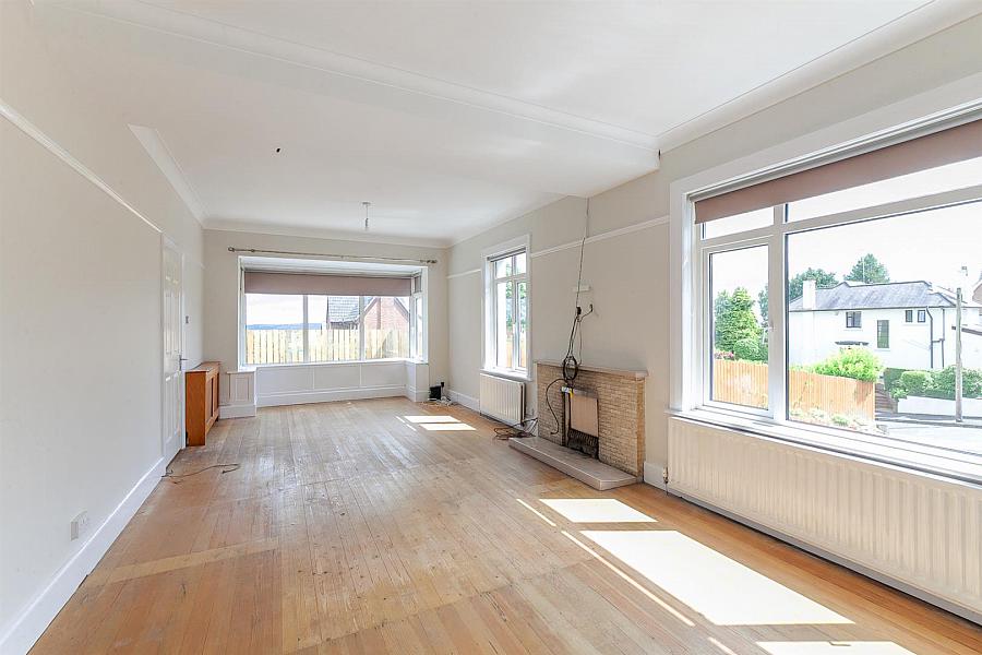 7 Glencoe Park