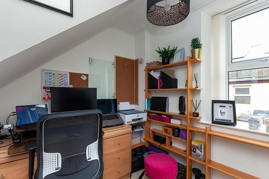 207 Gobbins Road