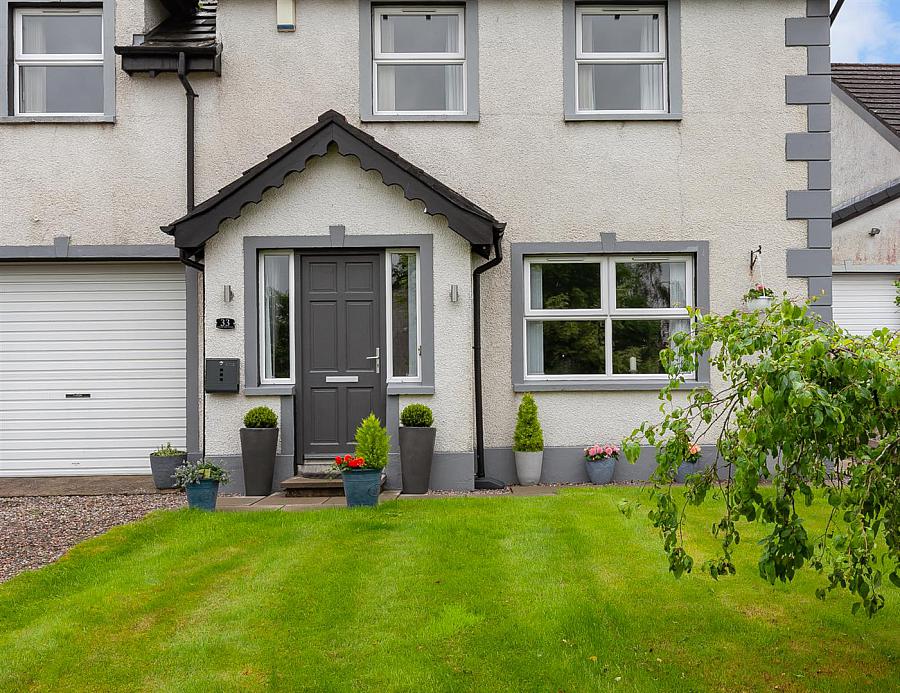 33 Village Hill