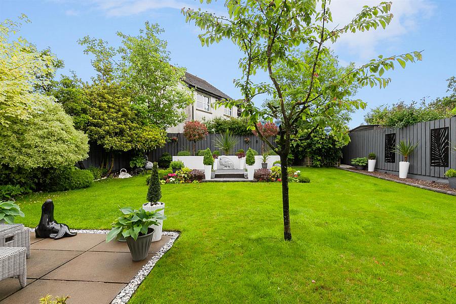 33 Village Hill
