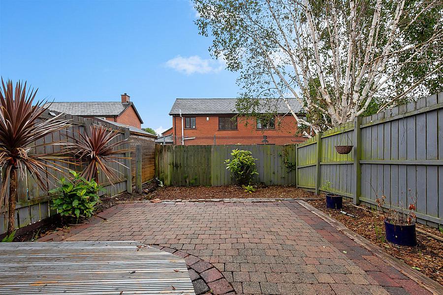 22 Abbeycroft Drive