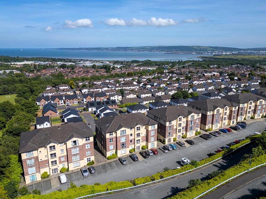 Apartment 37, 4 Northview