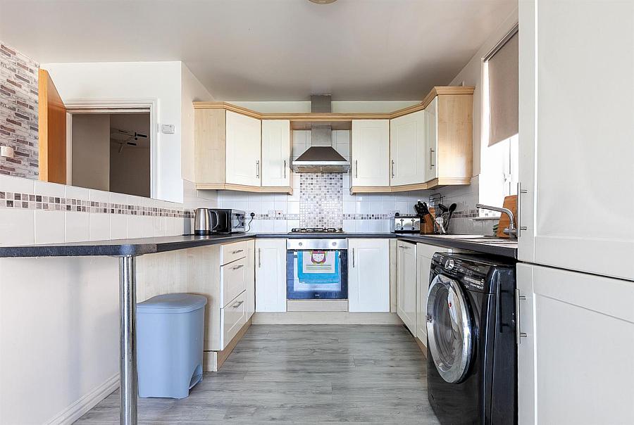 Apartment 37, 4 Northview