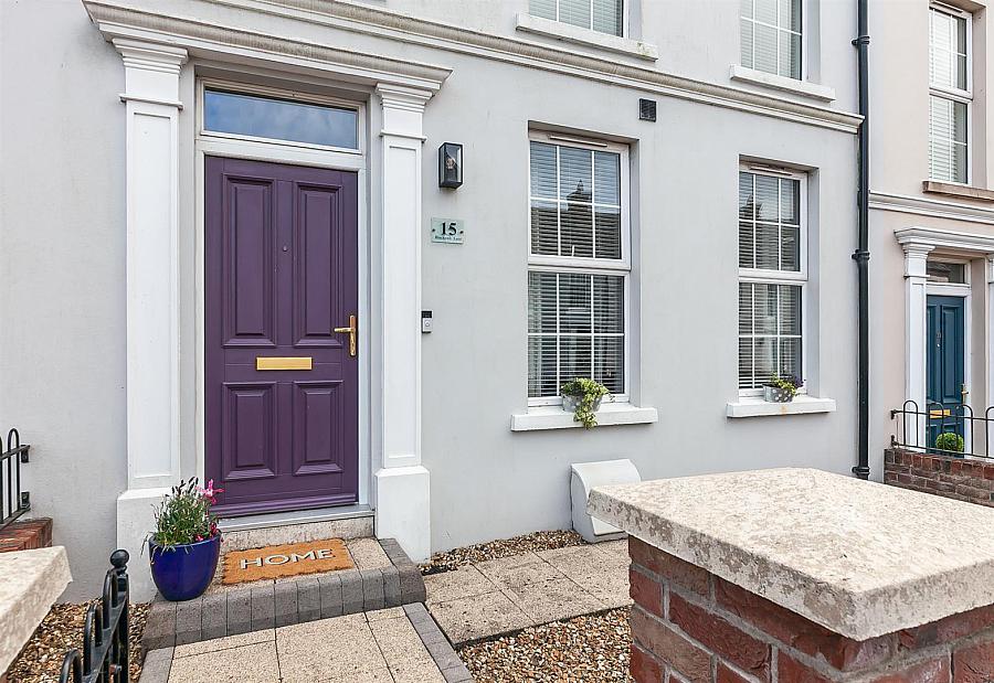 15 Blackrock Lane