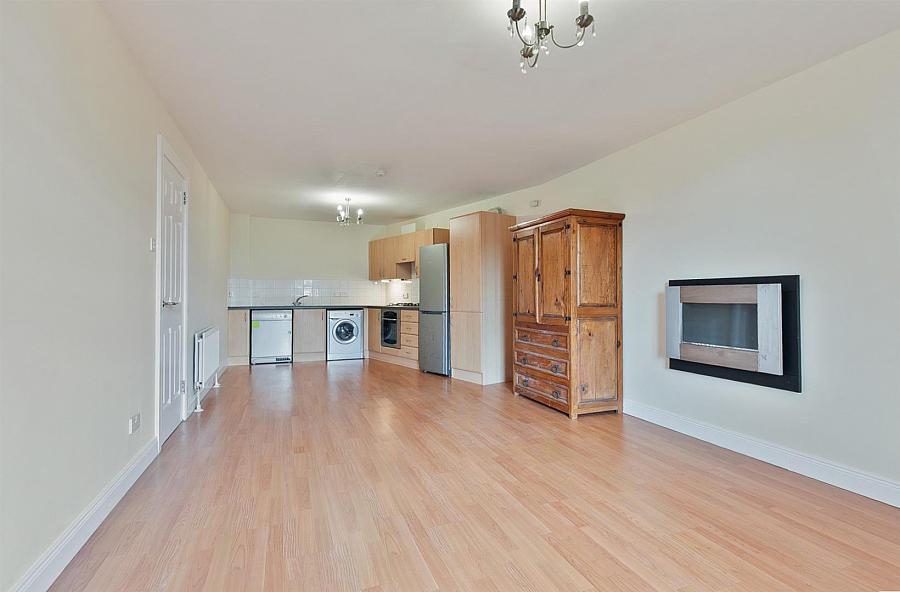 Apartment 3 St James Court