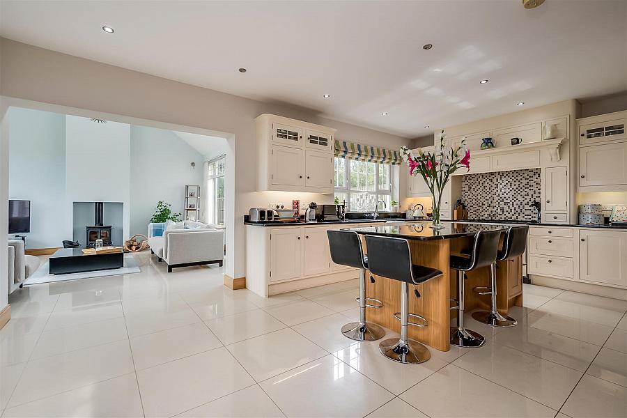 5 Ballywee Road