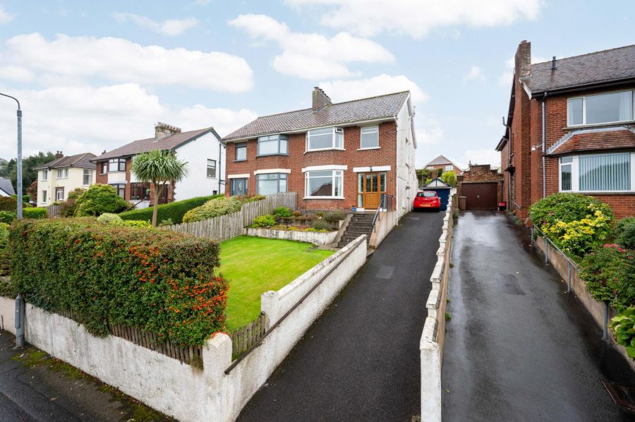 19 Kingsway Gardens