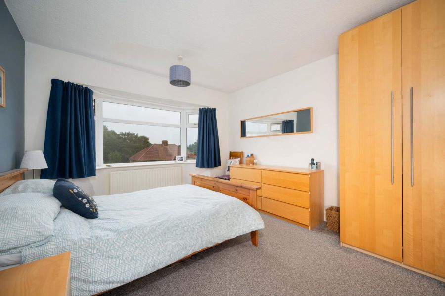 19 Kingsway Gardens