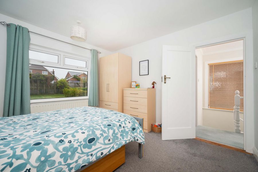 19 Kingsway Gardens
