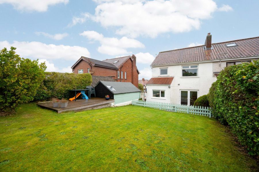 19 Kingsway Gardens