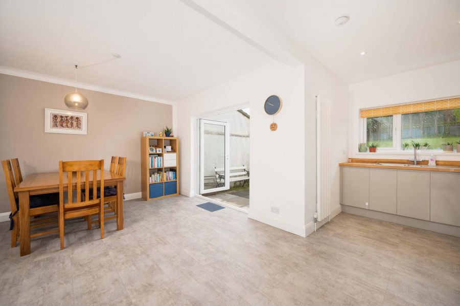 19 Kingsway Gardens