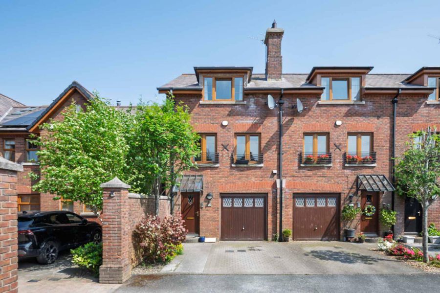 14 Castlegrange