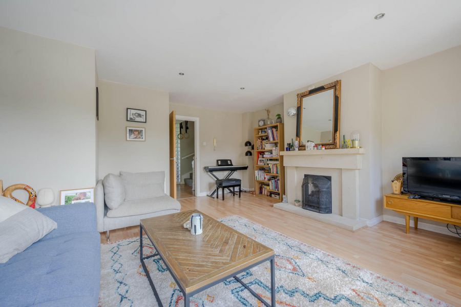 14 Castlegrange
