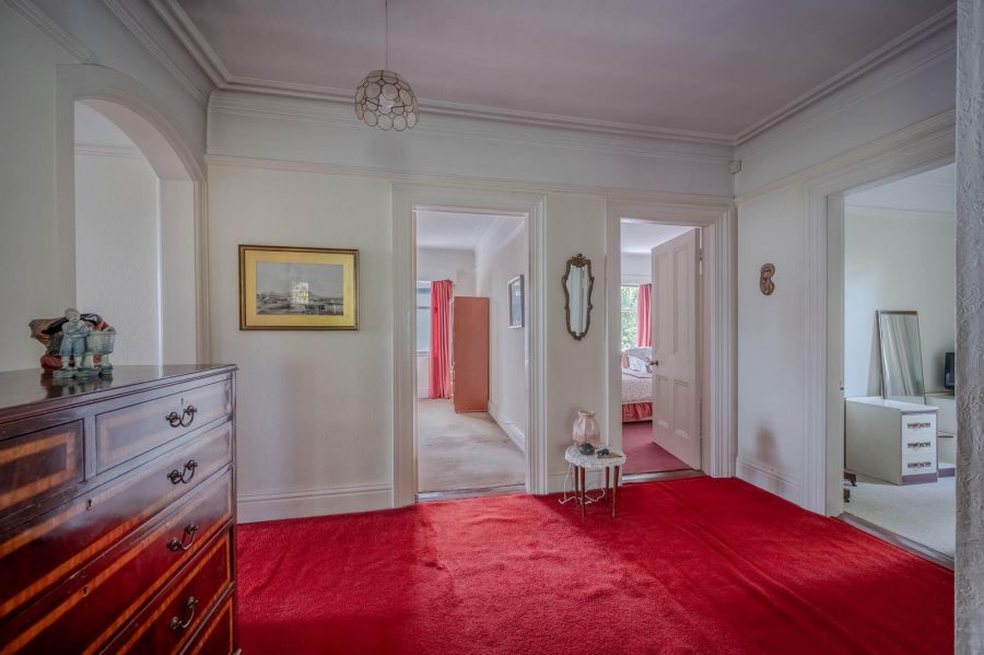 22 Myrtlefield Park