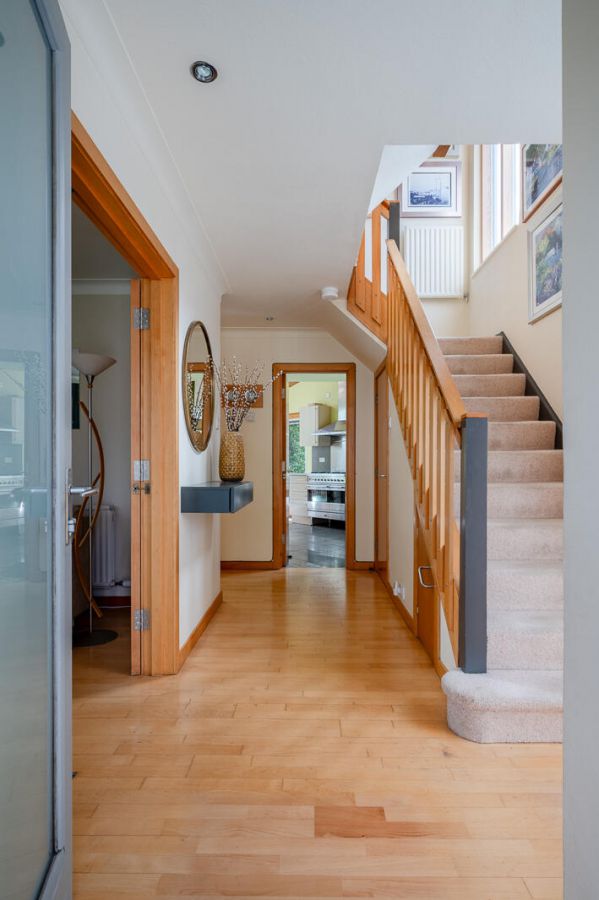 9 Norwood Avenue